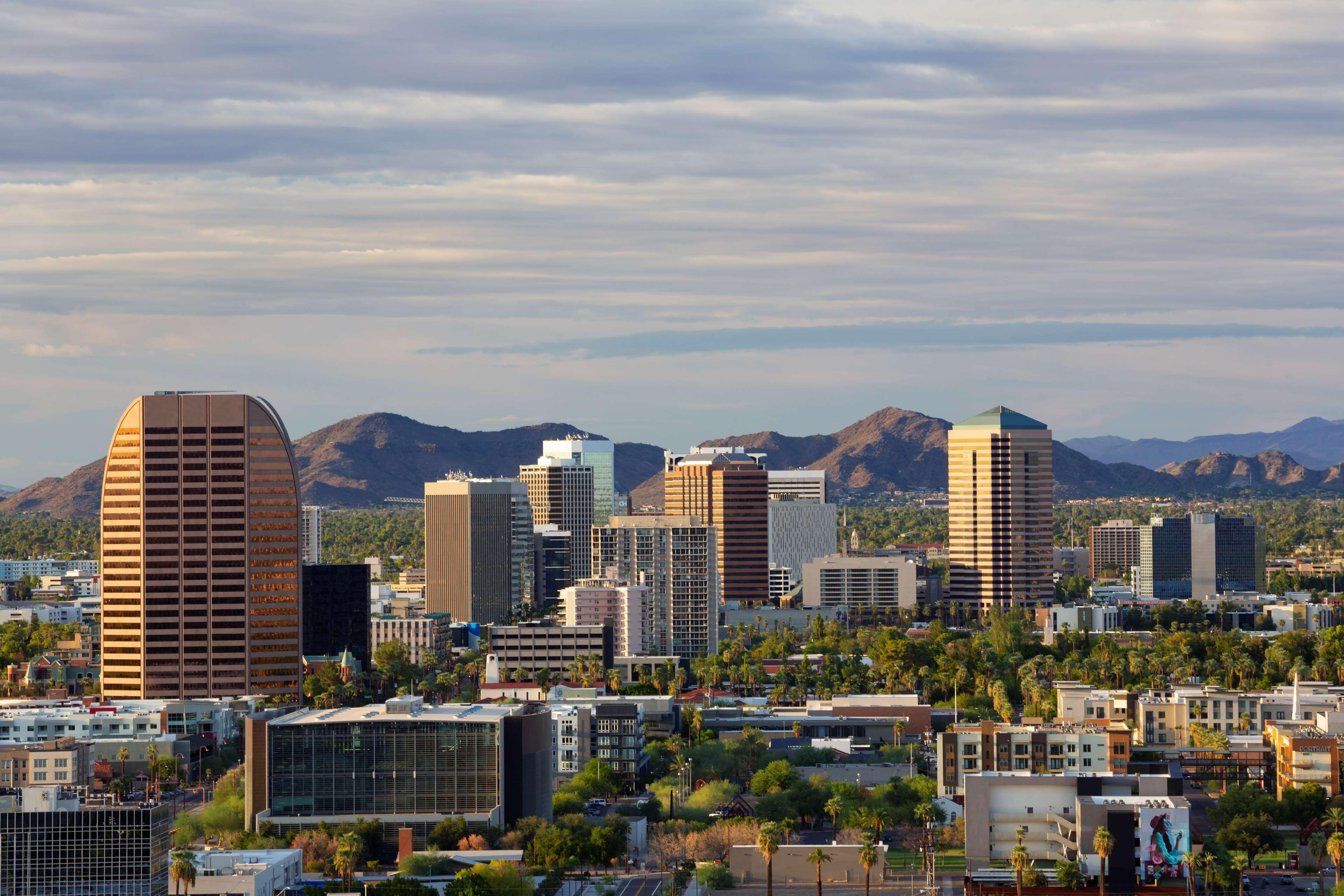 Hyatt Regency Phoenix Downtown - No Destination Fees Eksteriør bilde