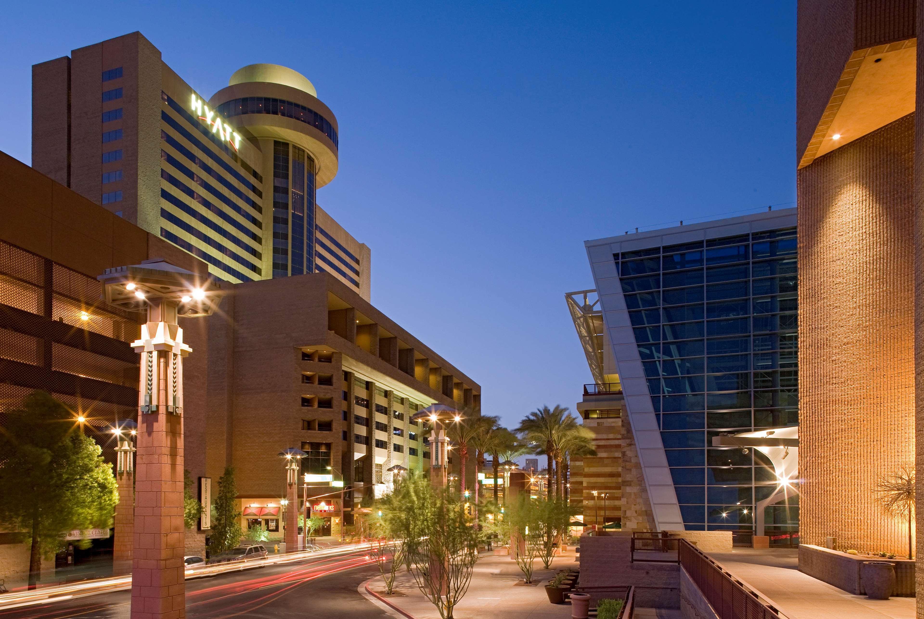 Hyatt Regency Phoenix Downtown - No Destination Fees Eksteriør bilde