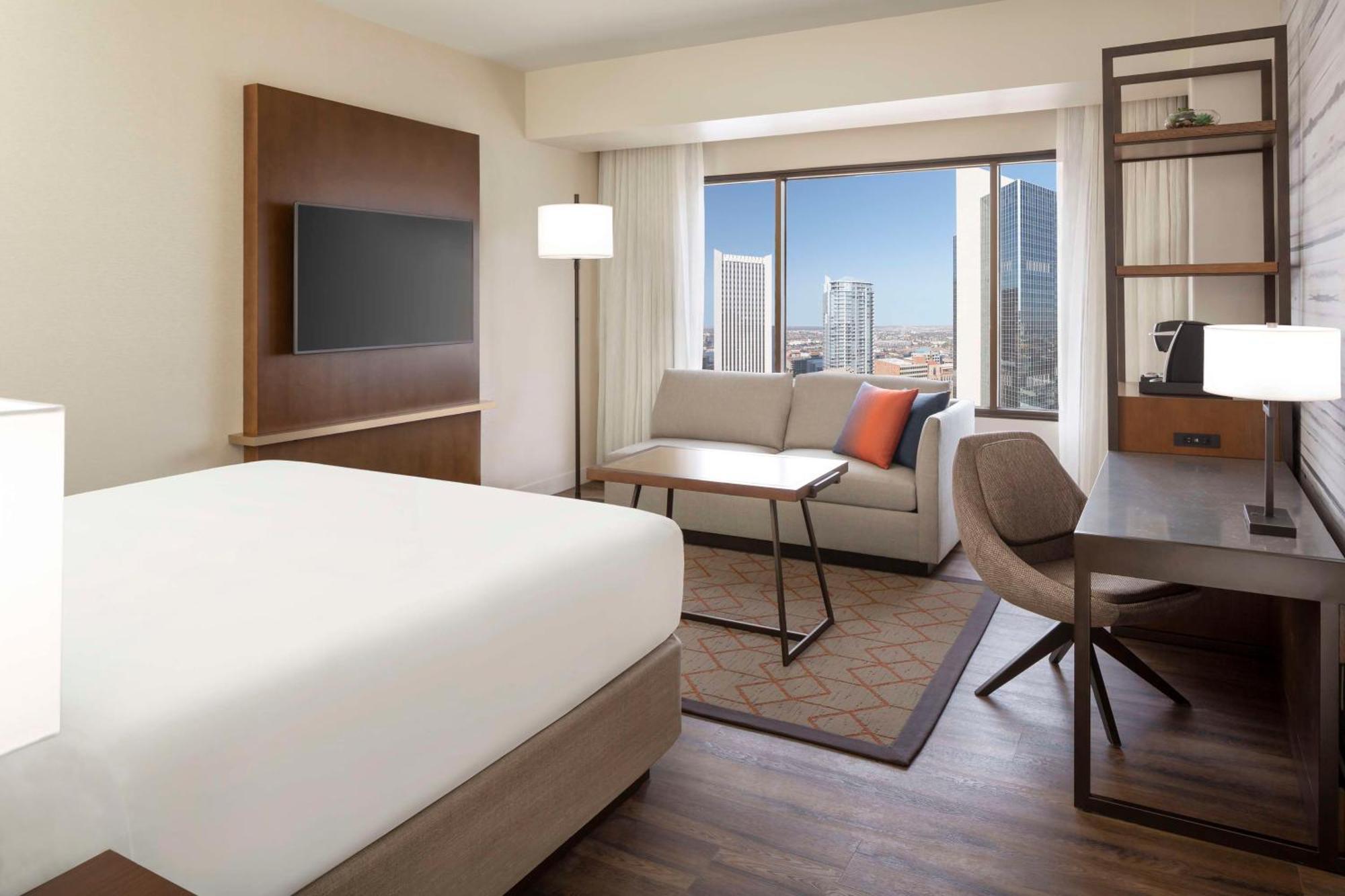 Hyatt Regency Phoenix Downtown - No Destination Fees Eksteriør bilde