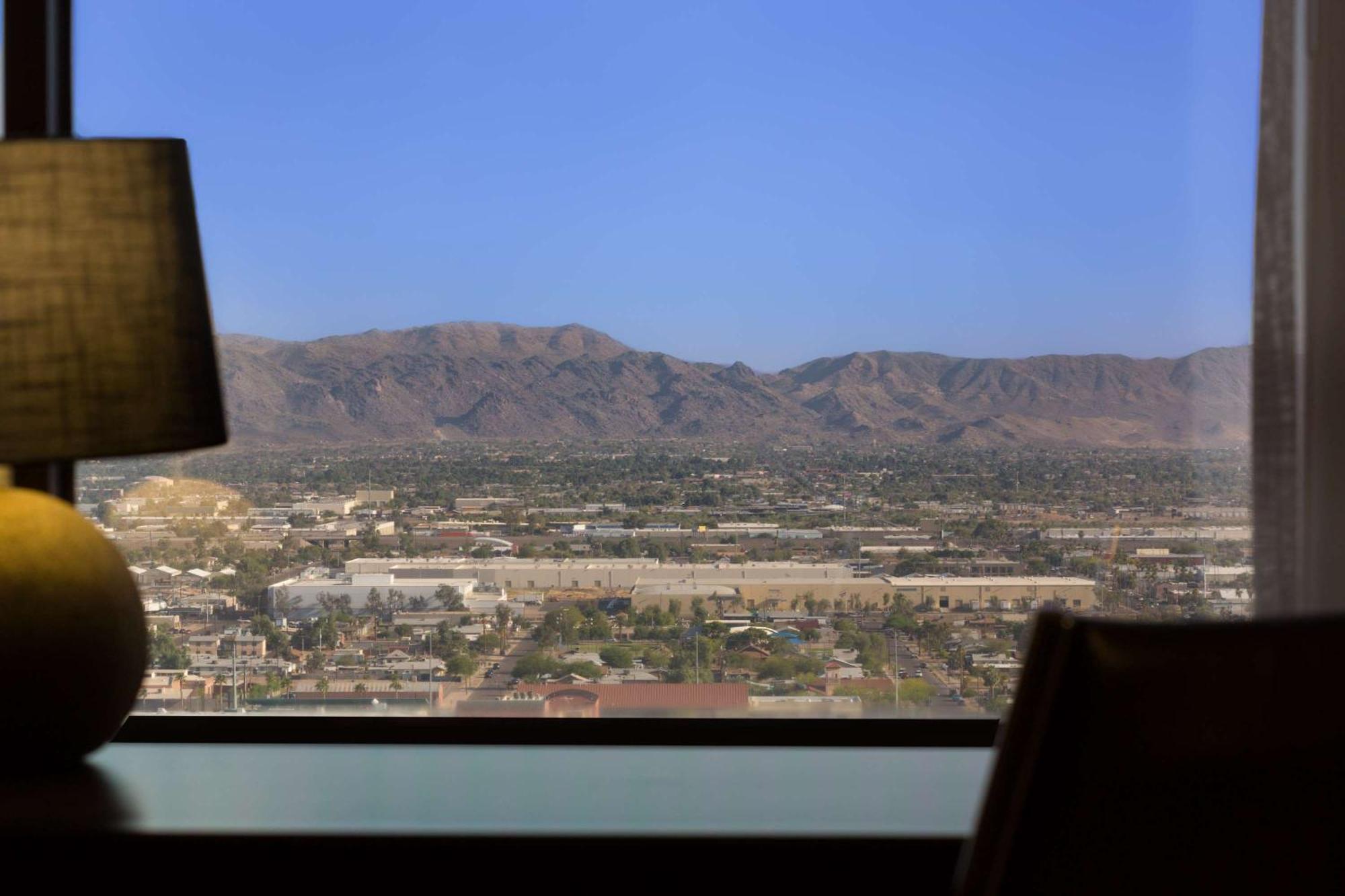 Hyatt Regency Phoenix Downtown - No Destination Fees Eksteriør bilde