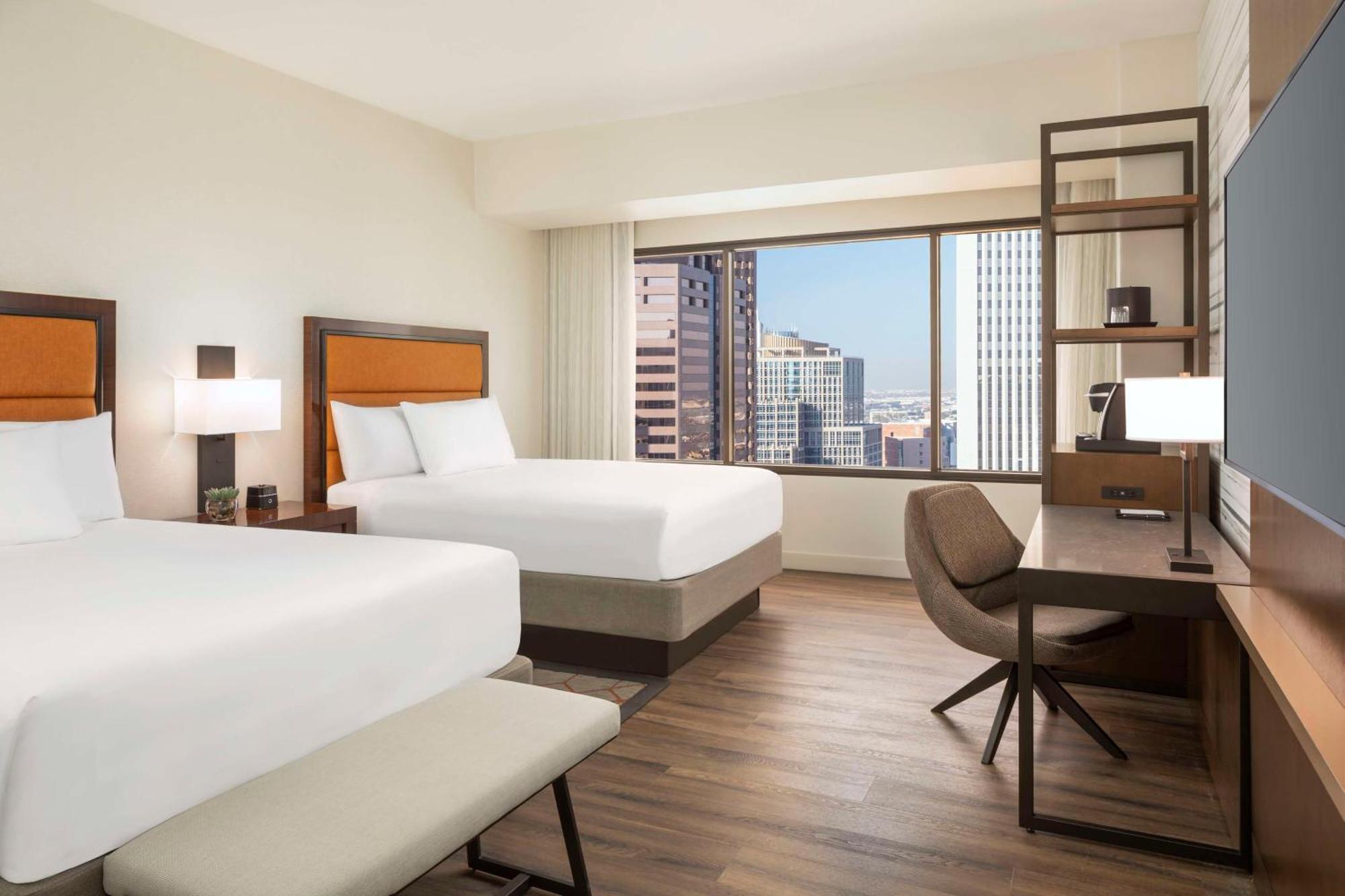Hyatt Regency Phoenix Downtown - No Destination Fees Eksteriør bilde