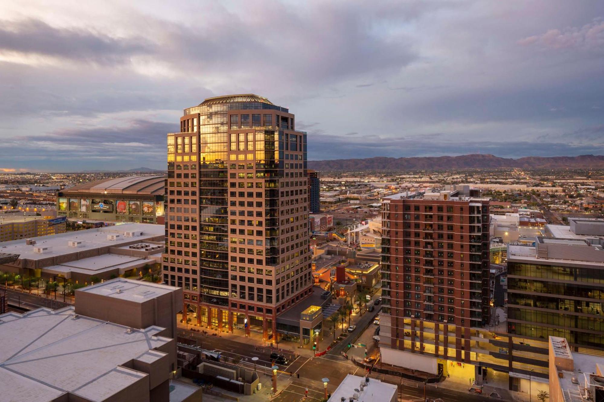 Hyatt Regency Phoenix Downtown - No Destination Fees Eksteriør bilde