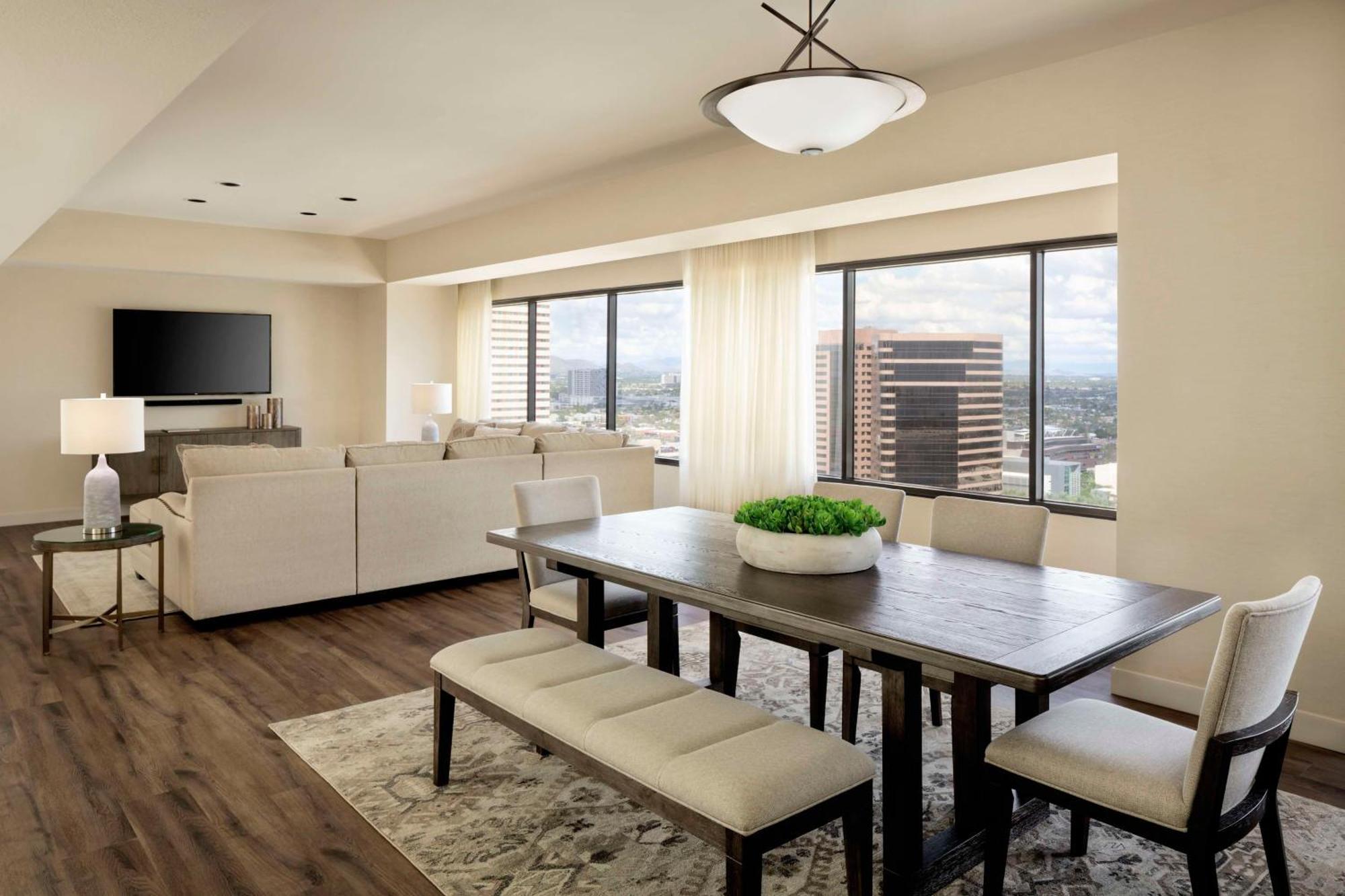 Hyatt Regency Phoenix Downtown - No Destination Fees Eksteriør bilde