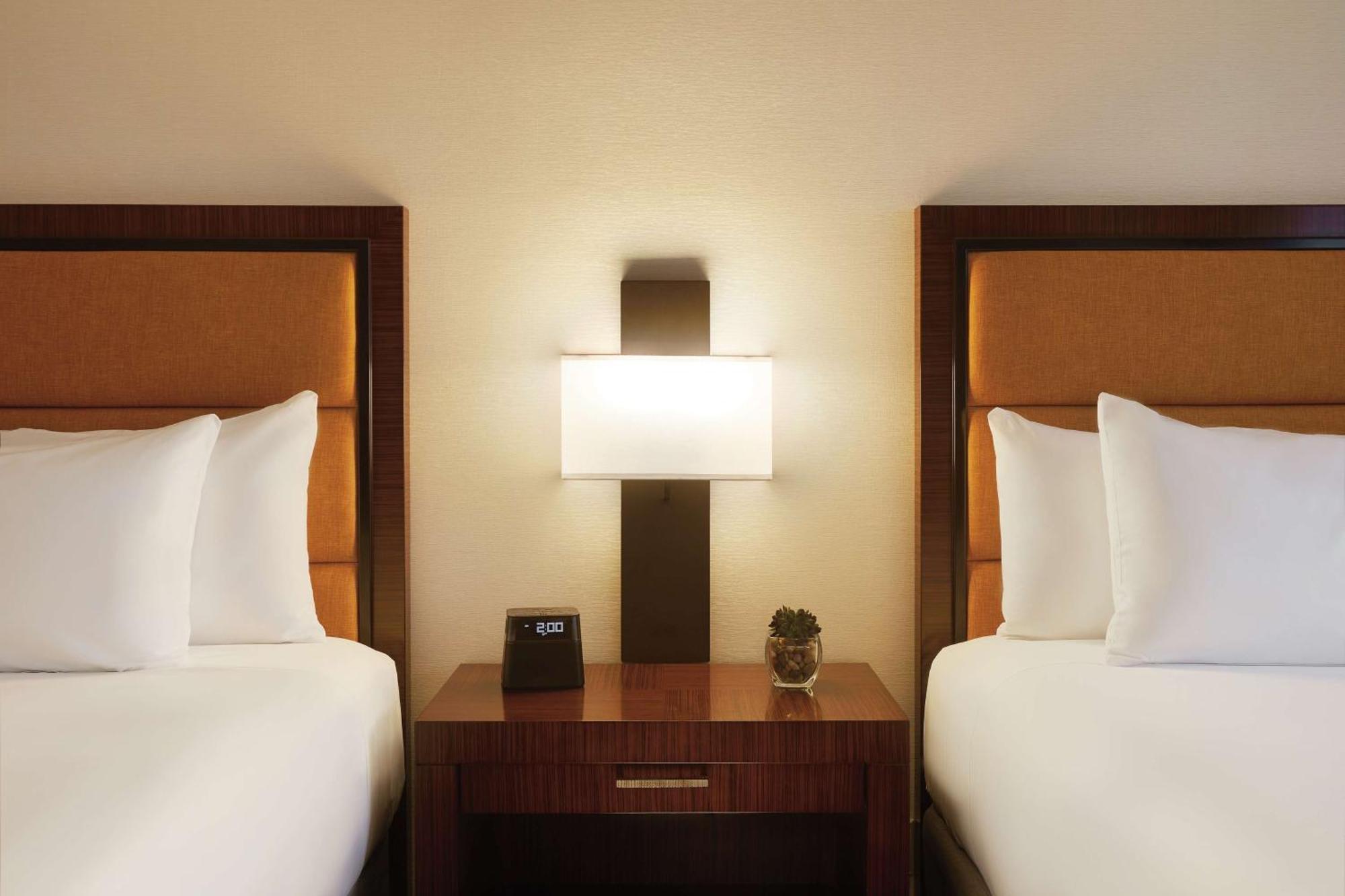Hyatt Regency Phoenix Downtown - No Destination Fees Eksteriør bilde